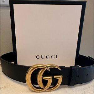 **GREAT CONDITION!!** Black GUCCI BELT — wide